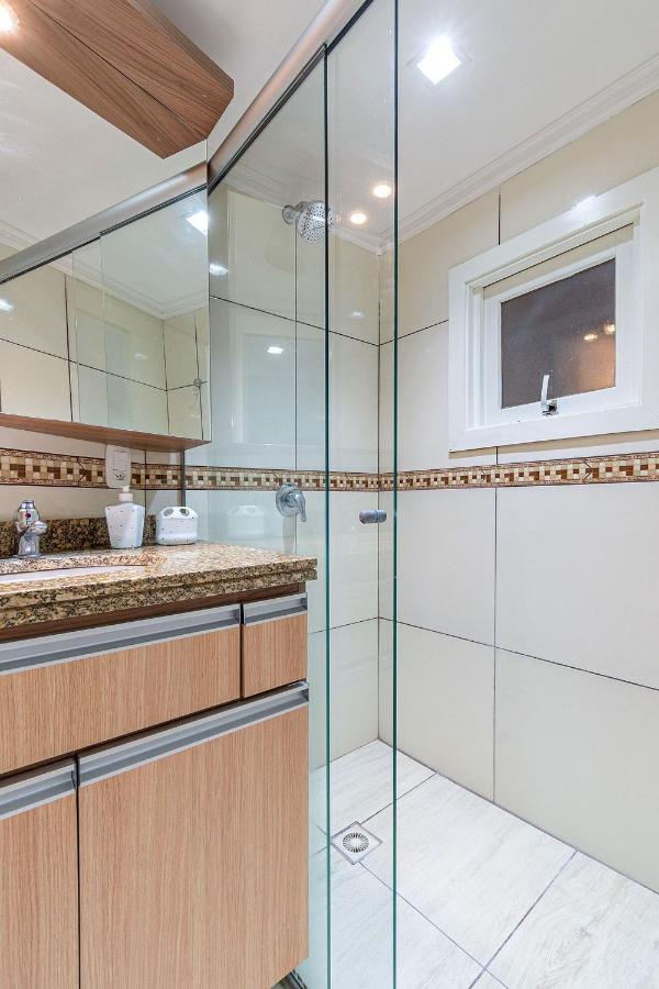 Amplo Apartamento Ao Lado Da Rua Coberta 格拉玛多 外观 照片